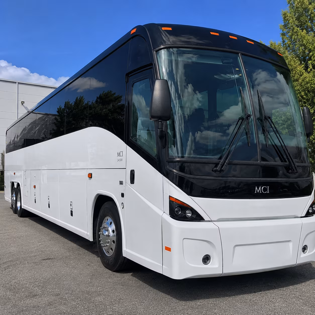 whether it s mcrd graduation or miramar air show family guest group transportation is ready
