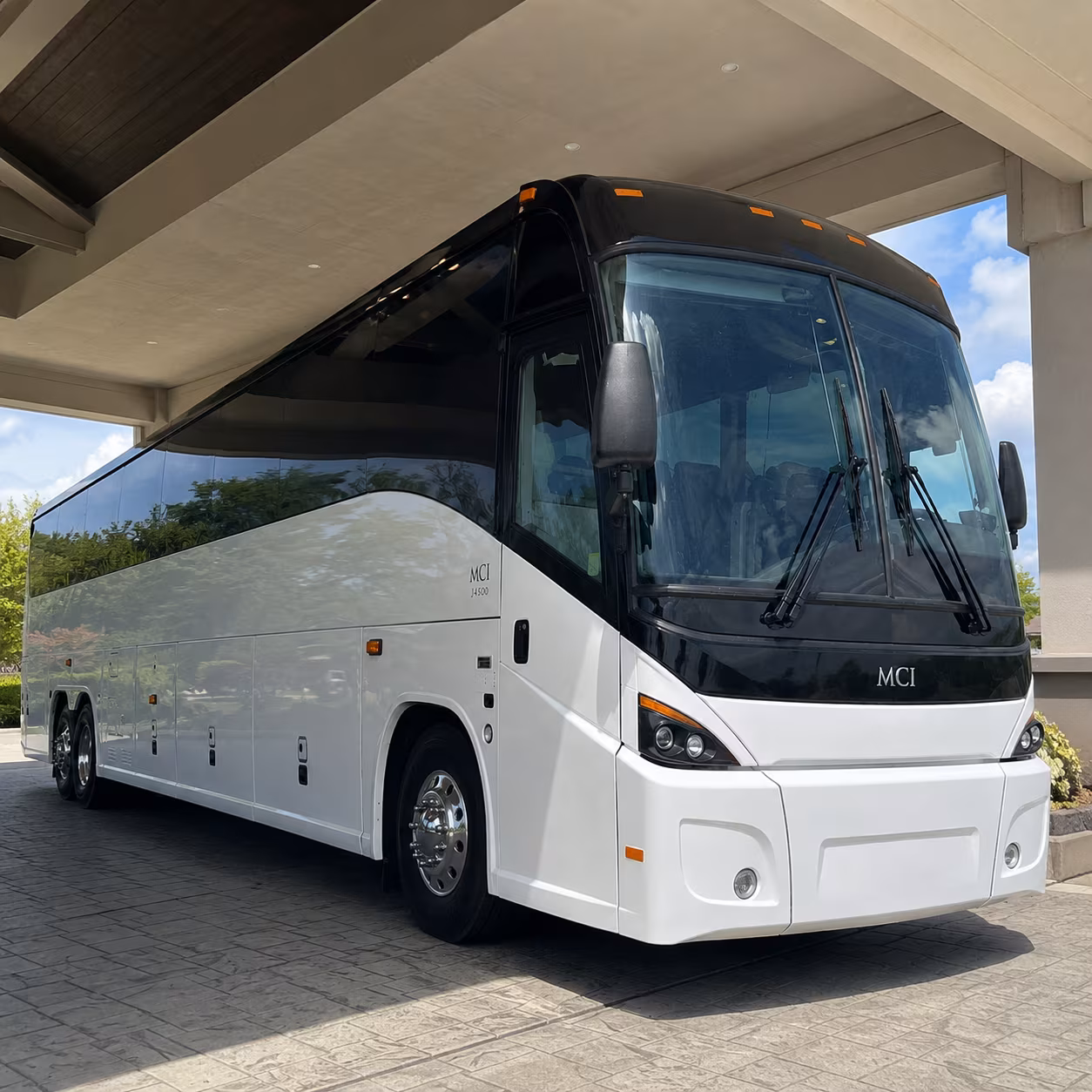 with busrentalsantee com you can set up recurring commuter shuttles to mts green line stations